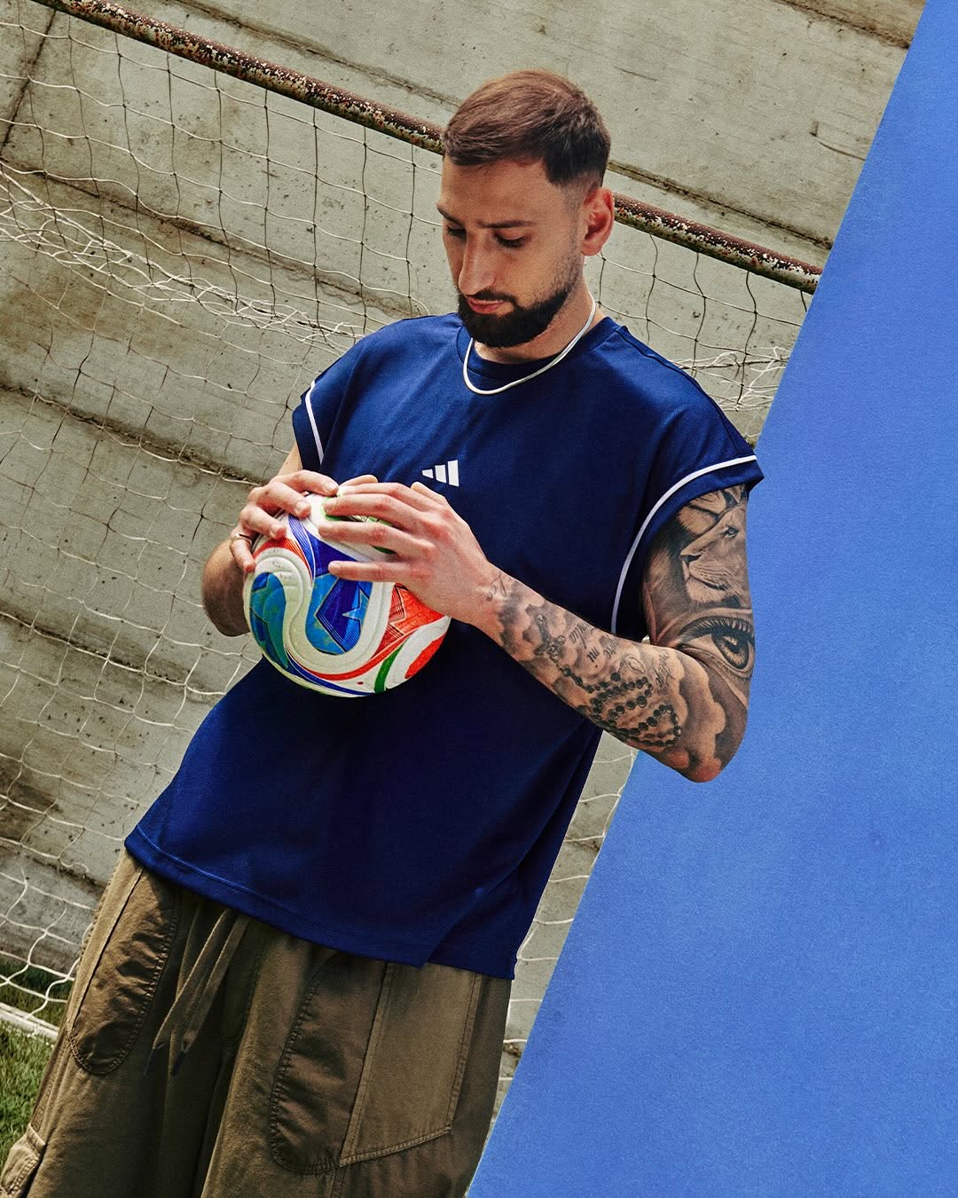 photo_2025-10-04_00-38-29 جانلوییجی دوناروما