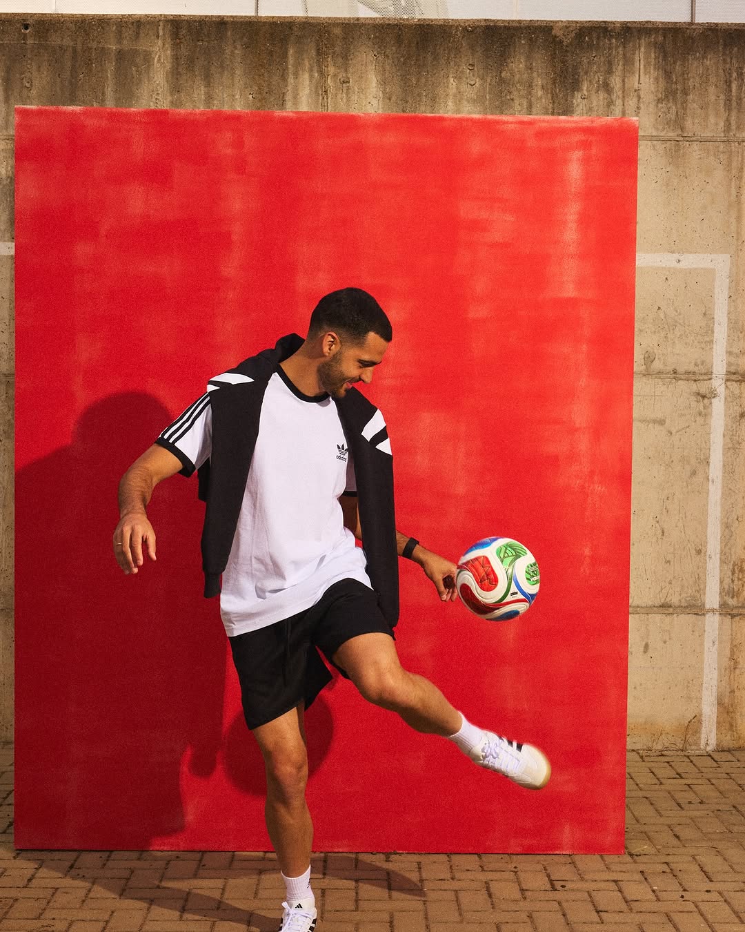 photo_2025-10-04_00-39-06 میکل مرینو