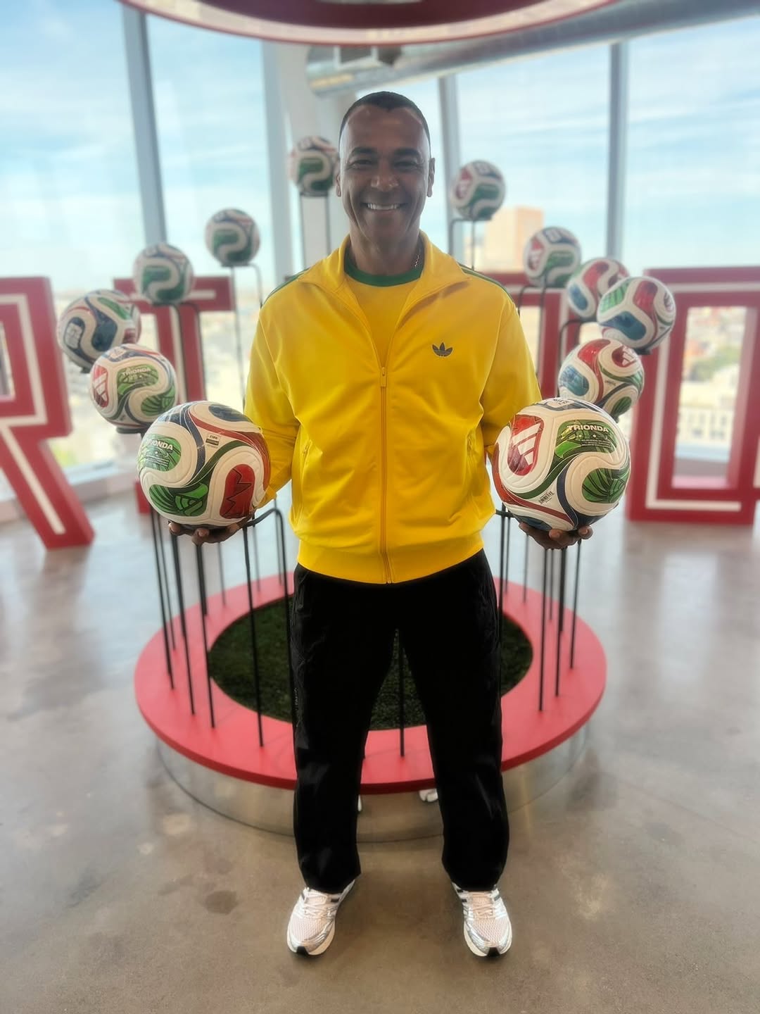 photo_2025-10-04_00-39-48 کافو