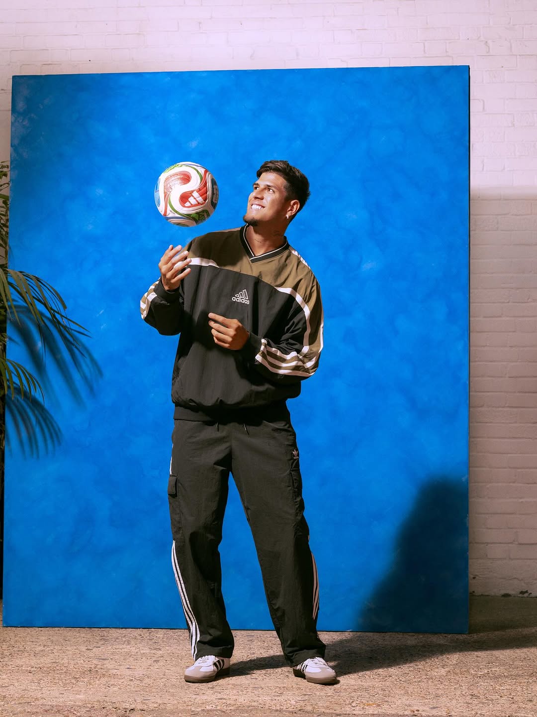 photo_2025-10-04_00-40-11 پیرو هینکاپیه