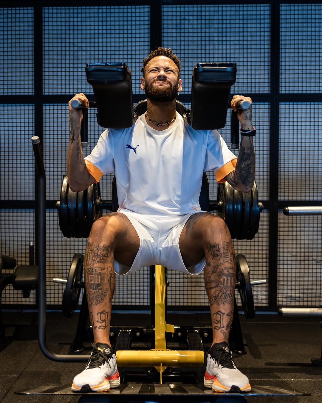 photo_2025-10-07_01-58-49 نیمار