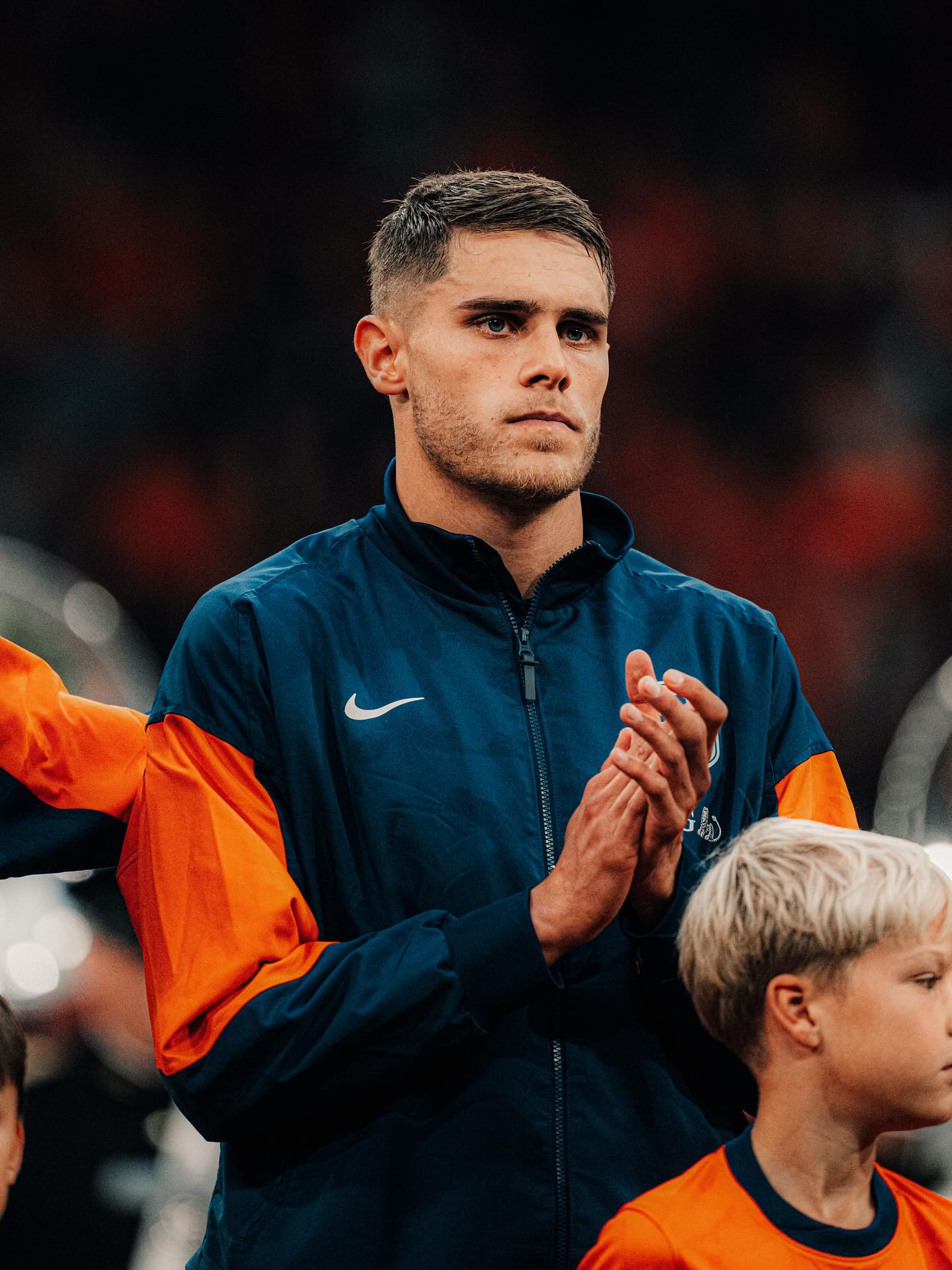 photo_2025-10-14_02-01-05 میکی فن ده فن