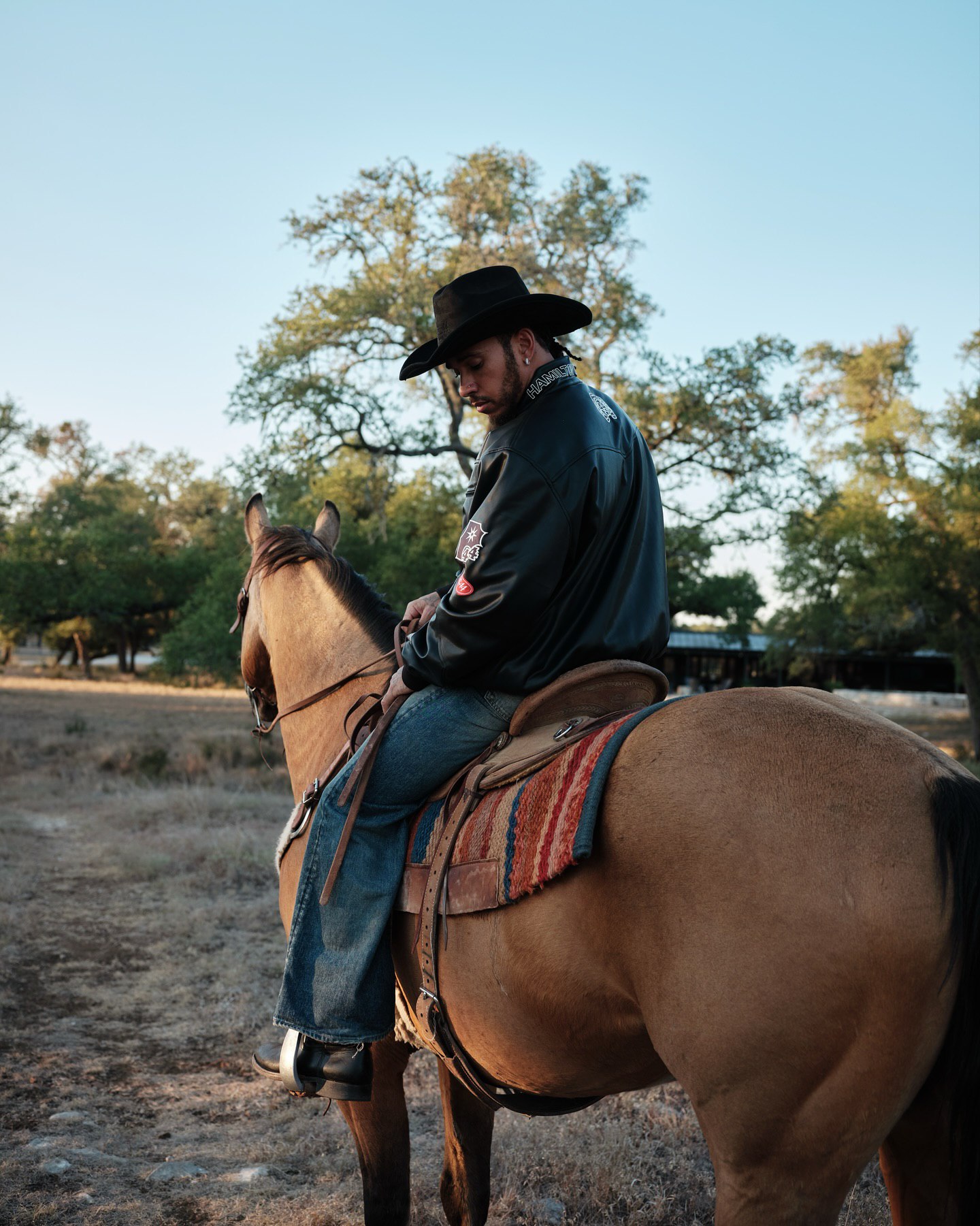 photo_2025-10-18_01-05-57 لوییس همیلتون