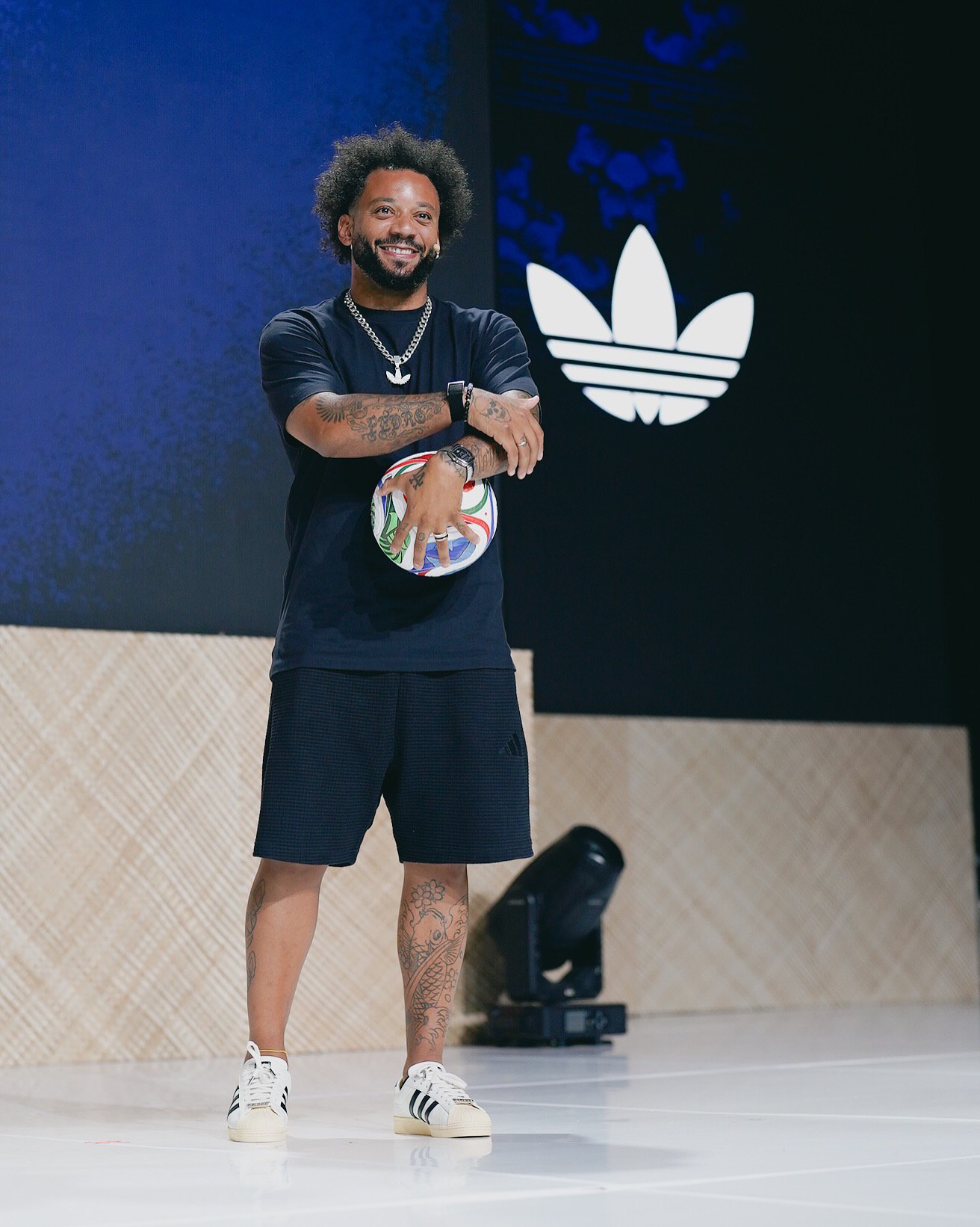 photo_2025-10-18_01-07-00 مارسلو