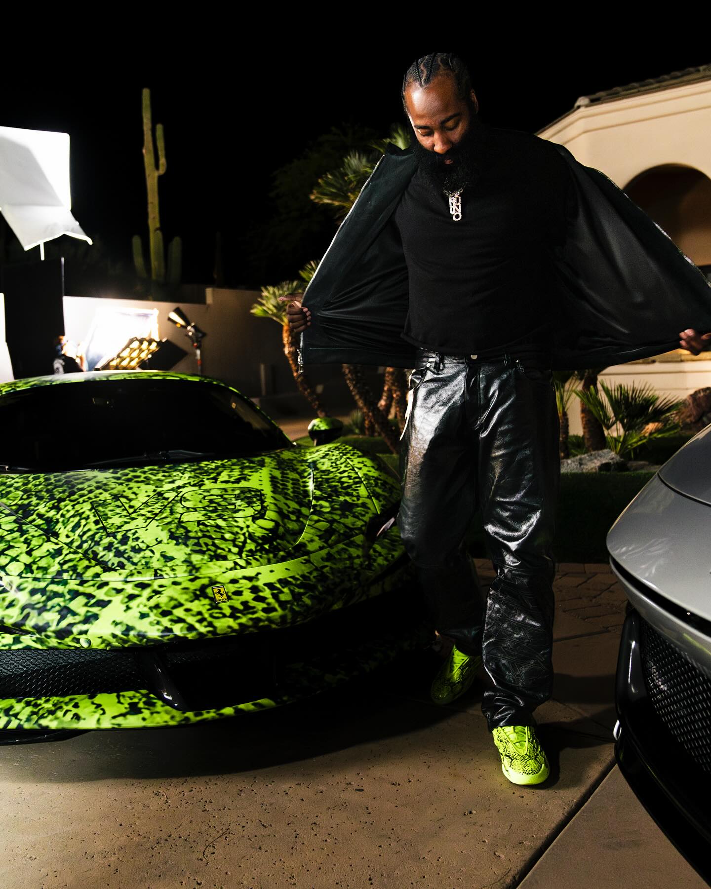 photo_2025-10-19_01-51-05 جیمز هاردن