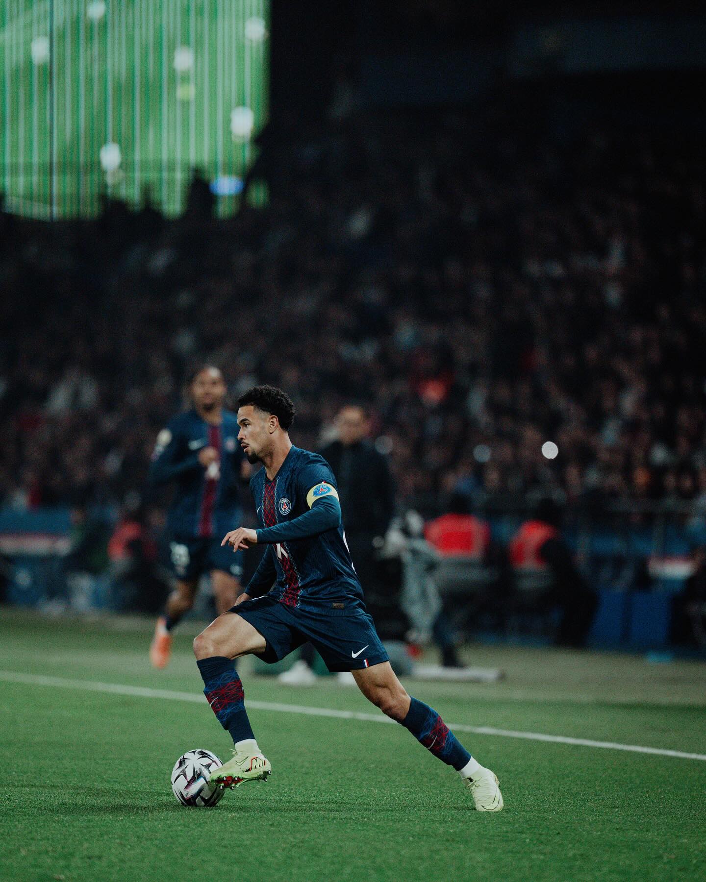 photo_2025-10-19_01-51-18 وارن زائر امری