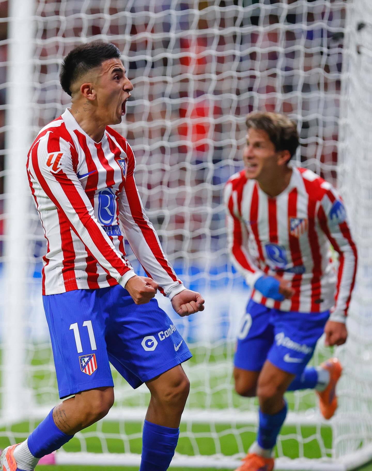 photo_2025-10-20_02-01-50 تیاگو آلمادا