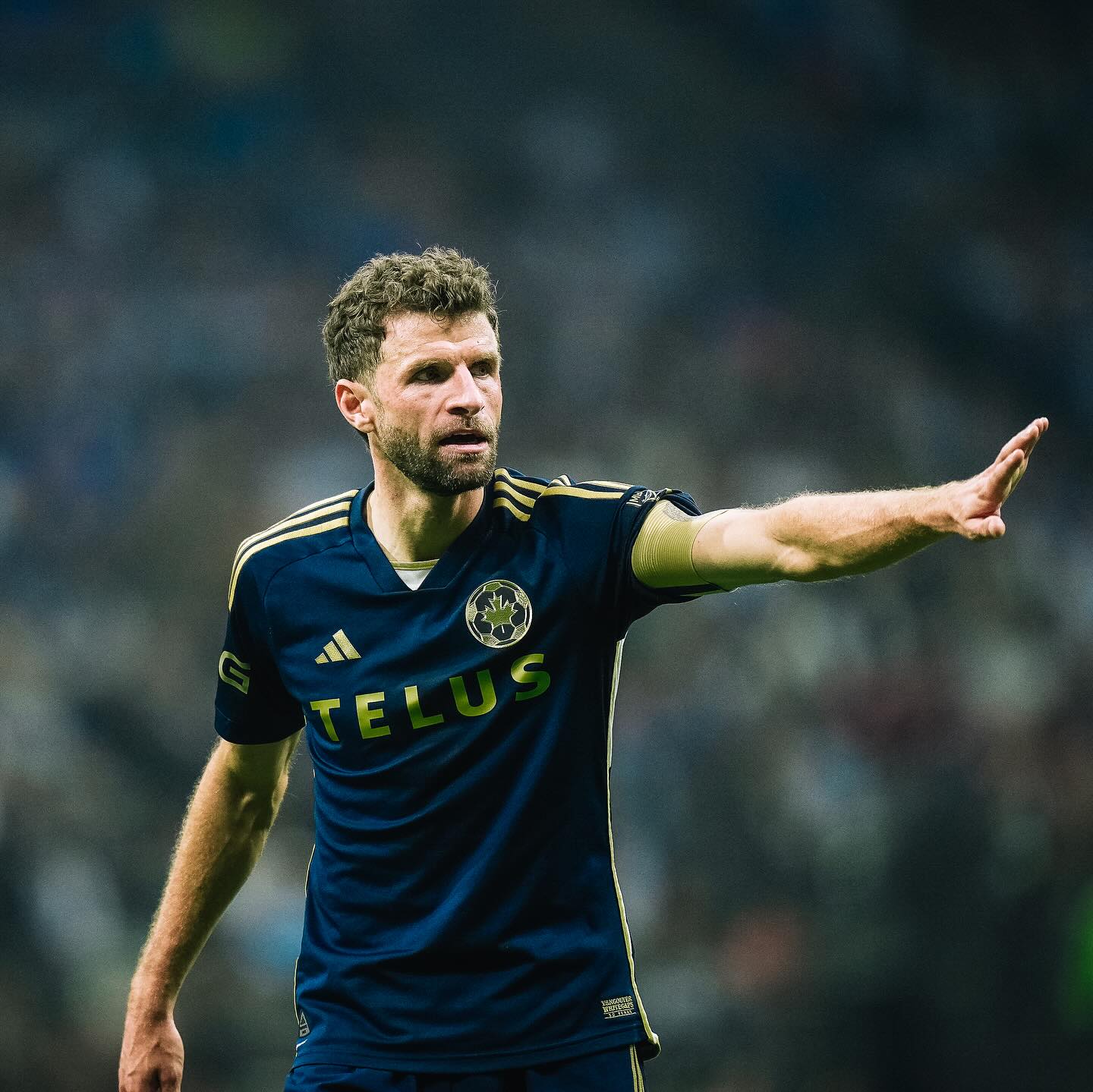 photo_2025-10-20_02-02-08 توماس مولر