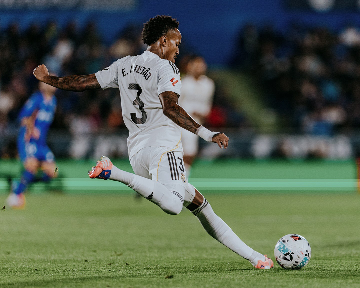 photo_2025-10-20_02-04-44 ادر میلیتائو