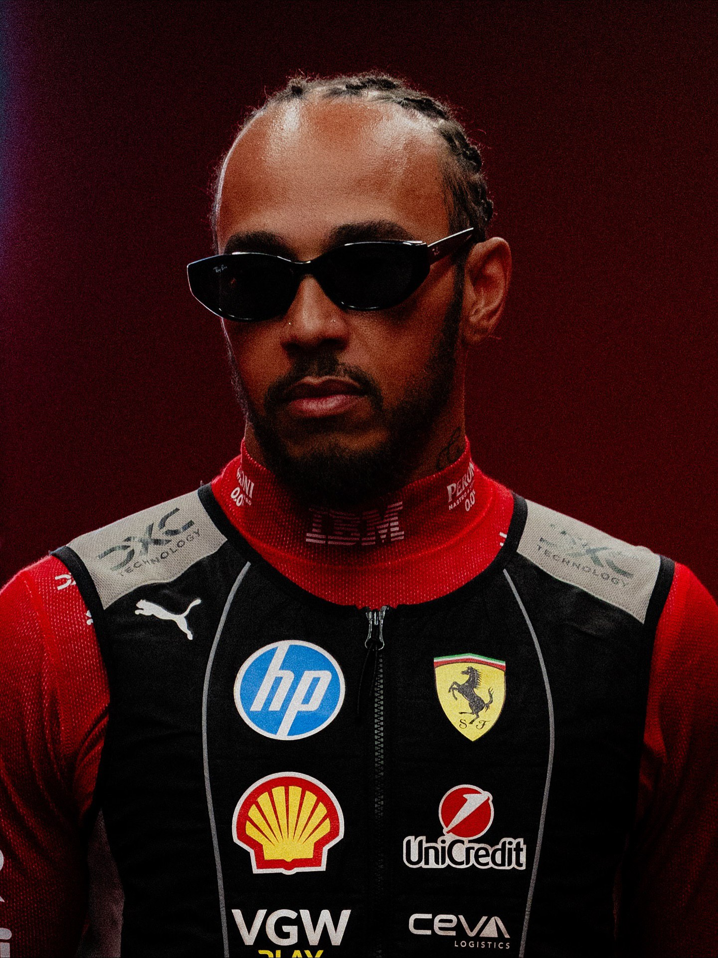 photo_2025-10-21_01-53-06 لوییس همیلتون