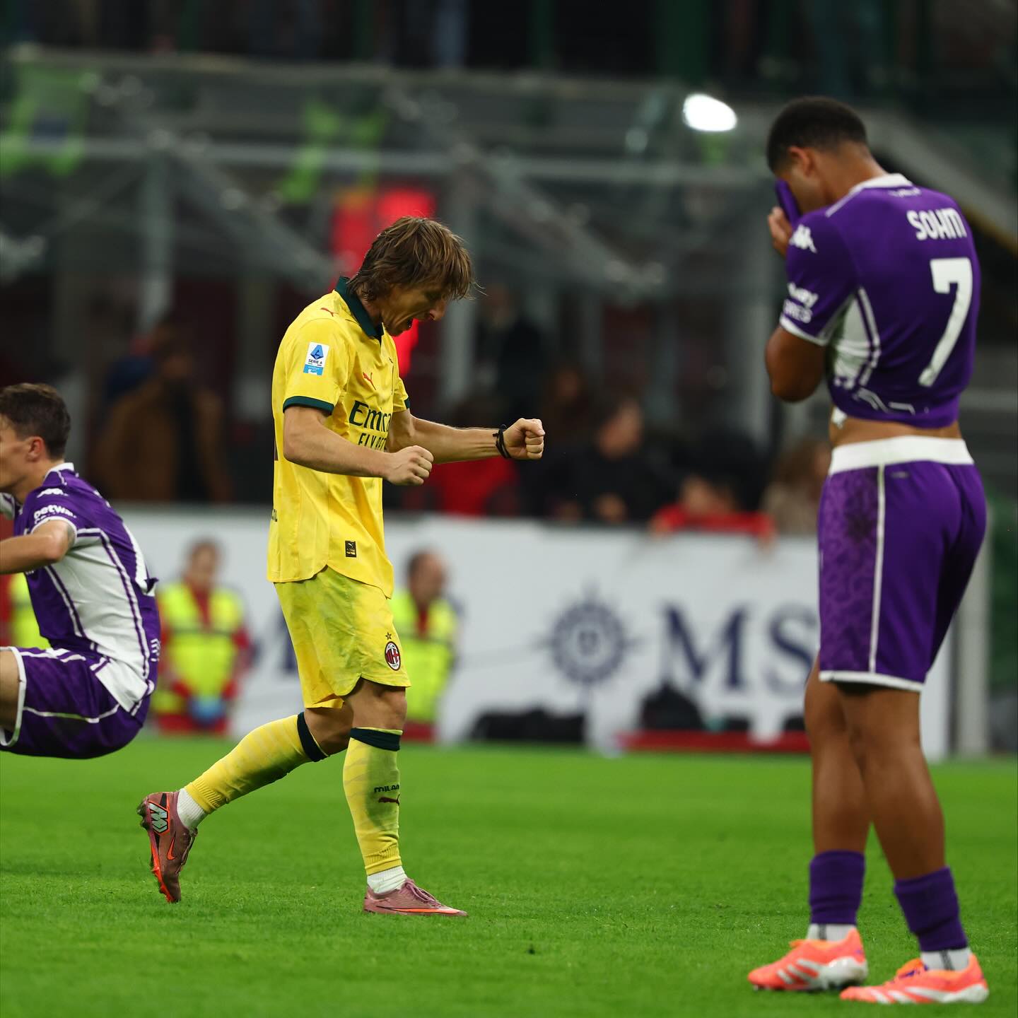 photo_2025-10-21_01-54-40 لوکا مودریچ