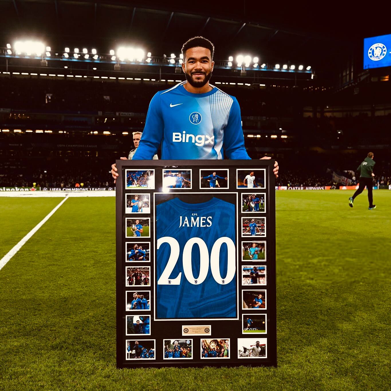 photo_2025-10-23_21-49-23 ریس جیمز