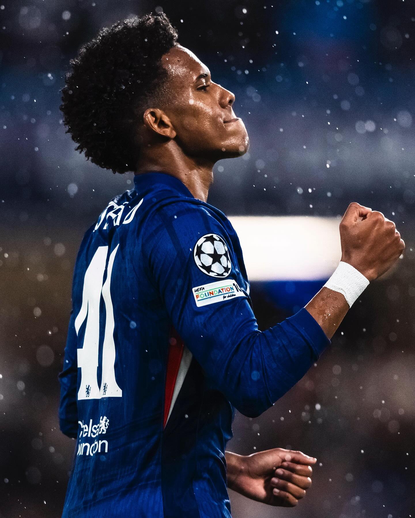 photo_2025-10-23_21-50-38 استوائو ویلیان