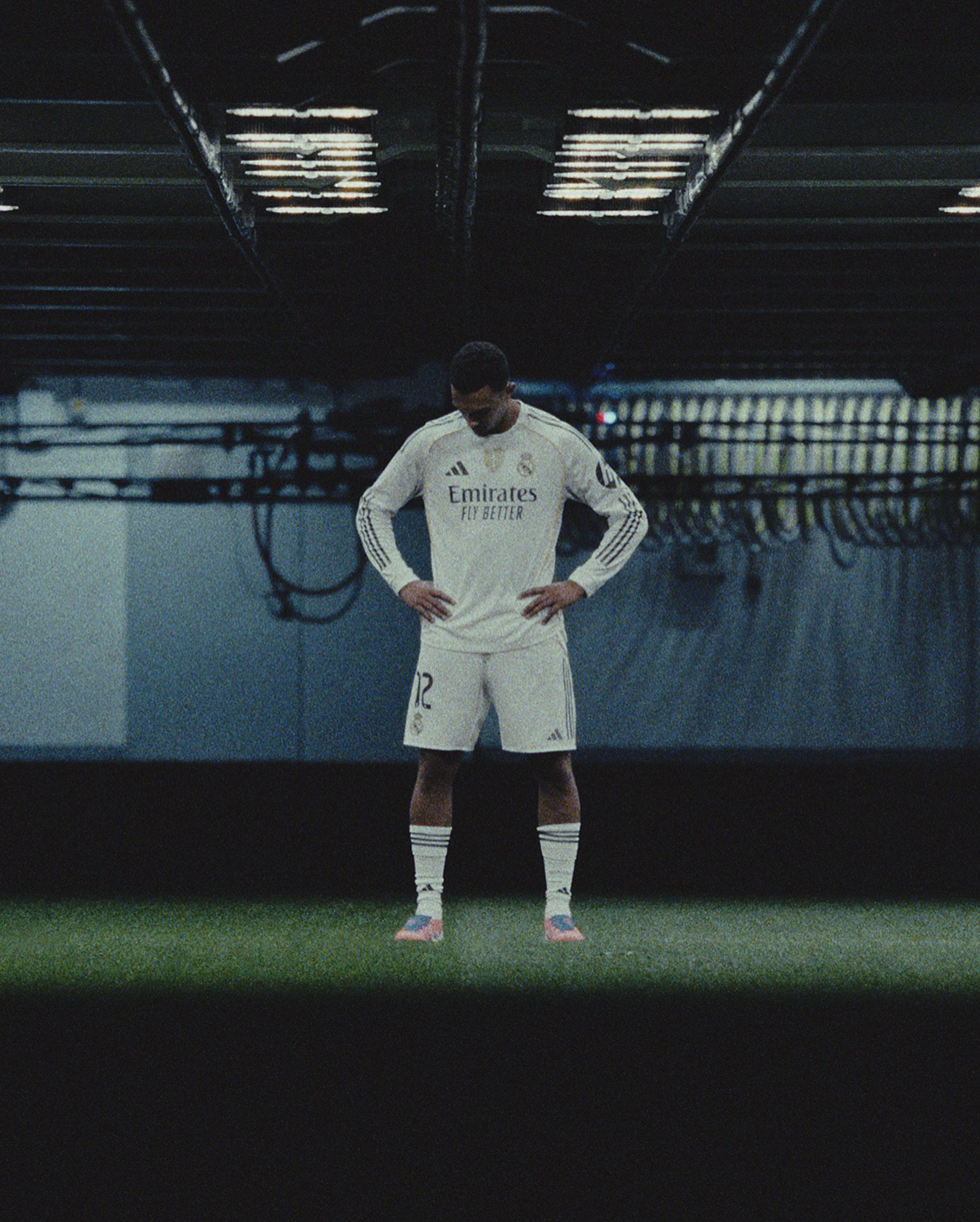 photo_2025-10-25_01-26-08 ترنت الکساندر آرنولد