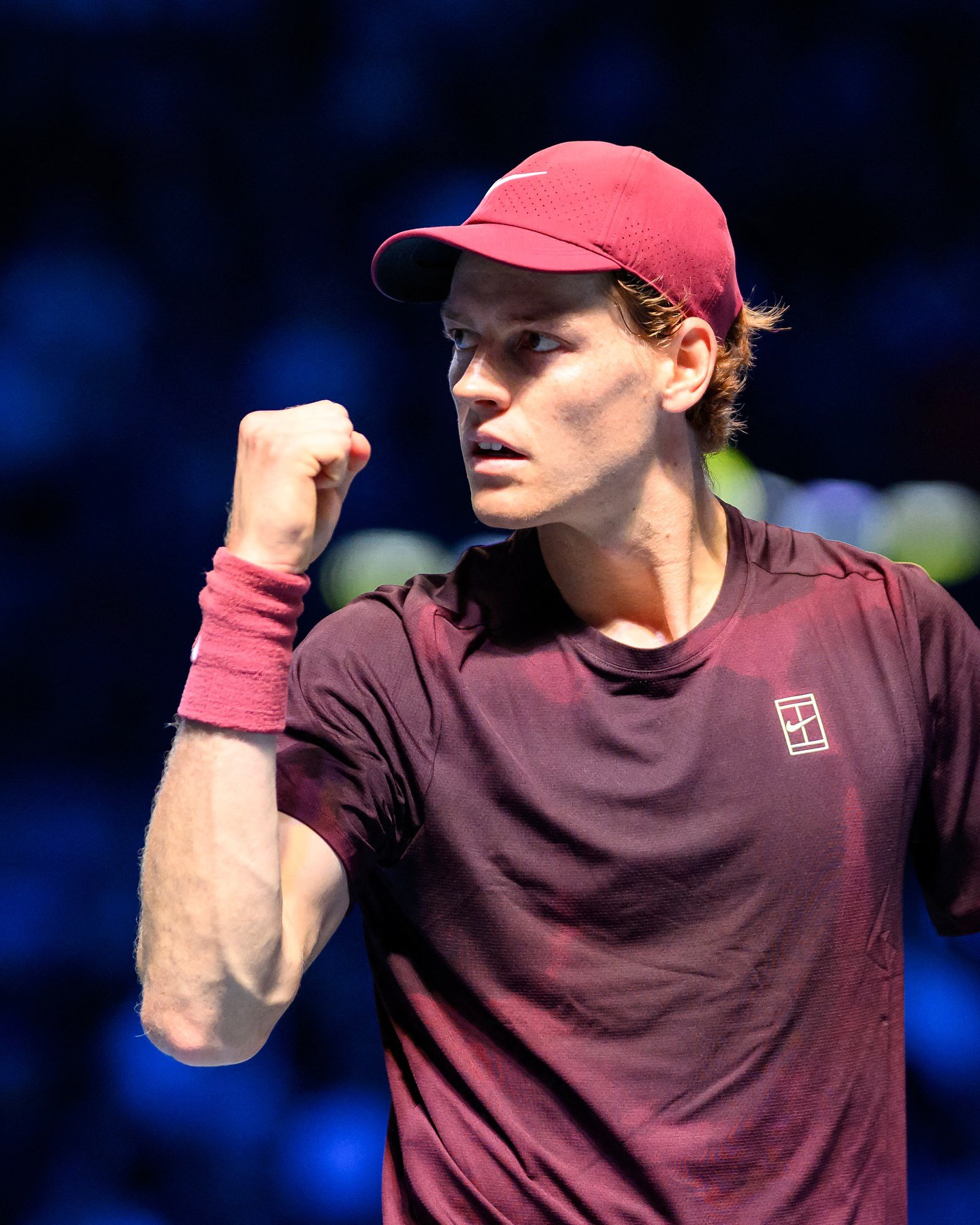 photo_2025-10-25_01-26-24 یانیک سینر