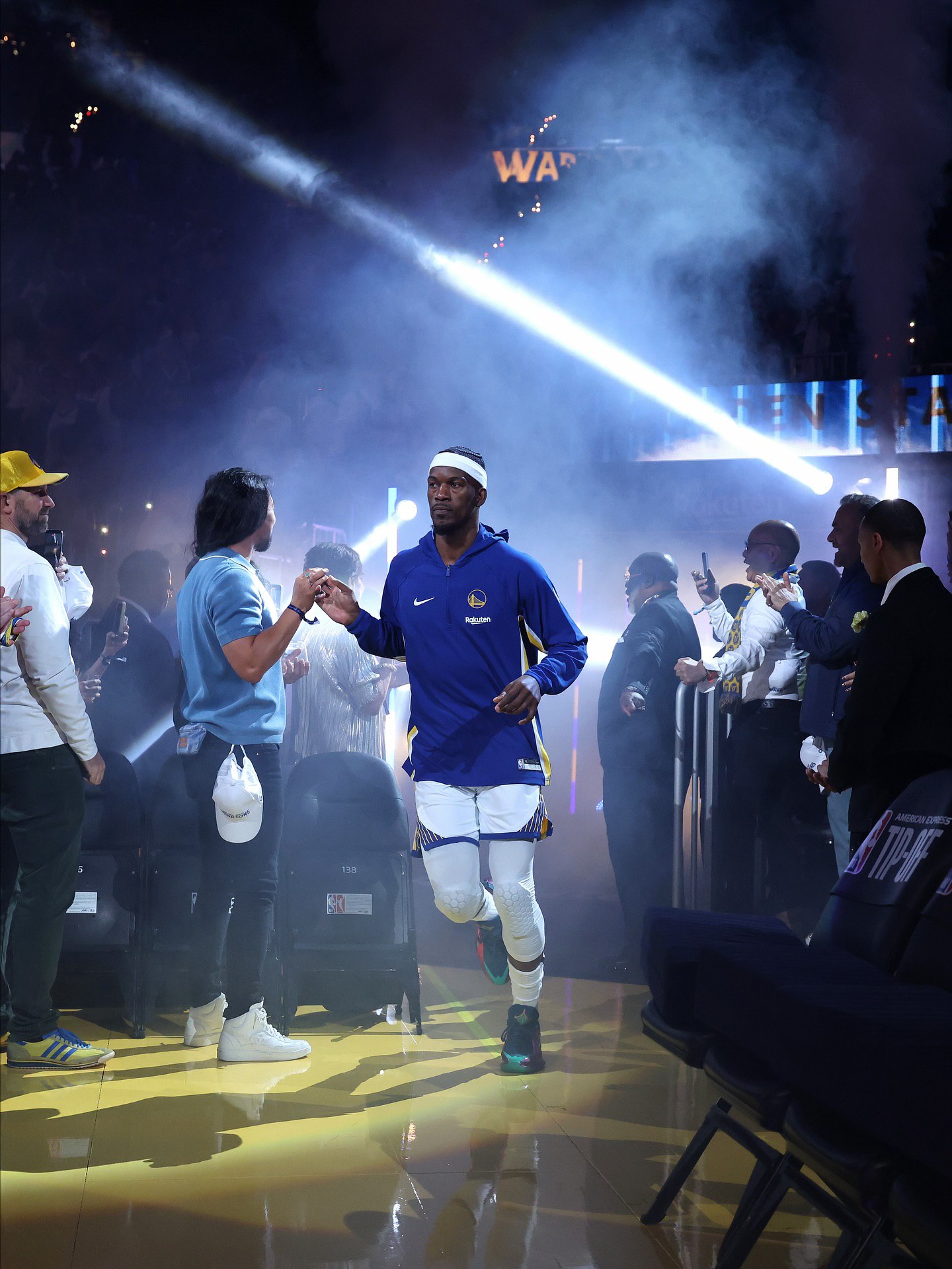 photo_2025-10-25_01-32-09 جیمی باتلر