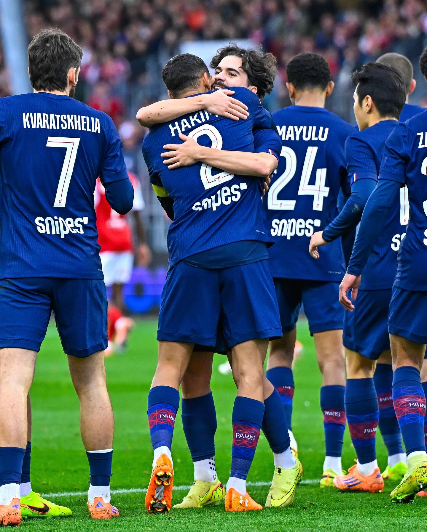 photo_2025-10-26_02-58-17 ویتینیا