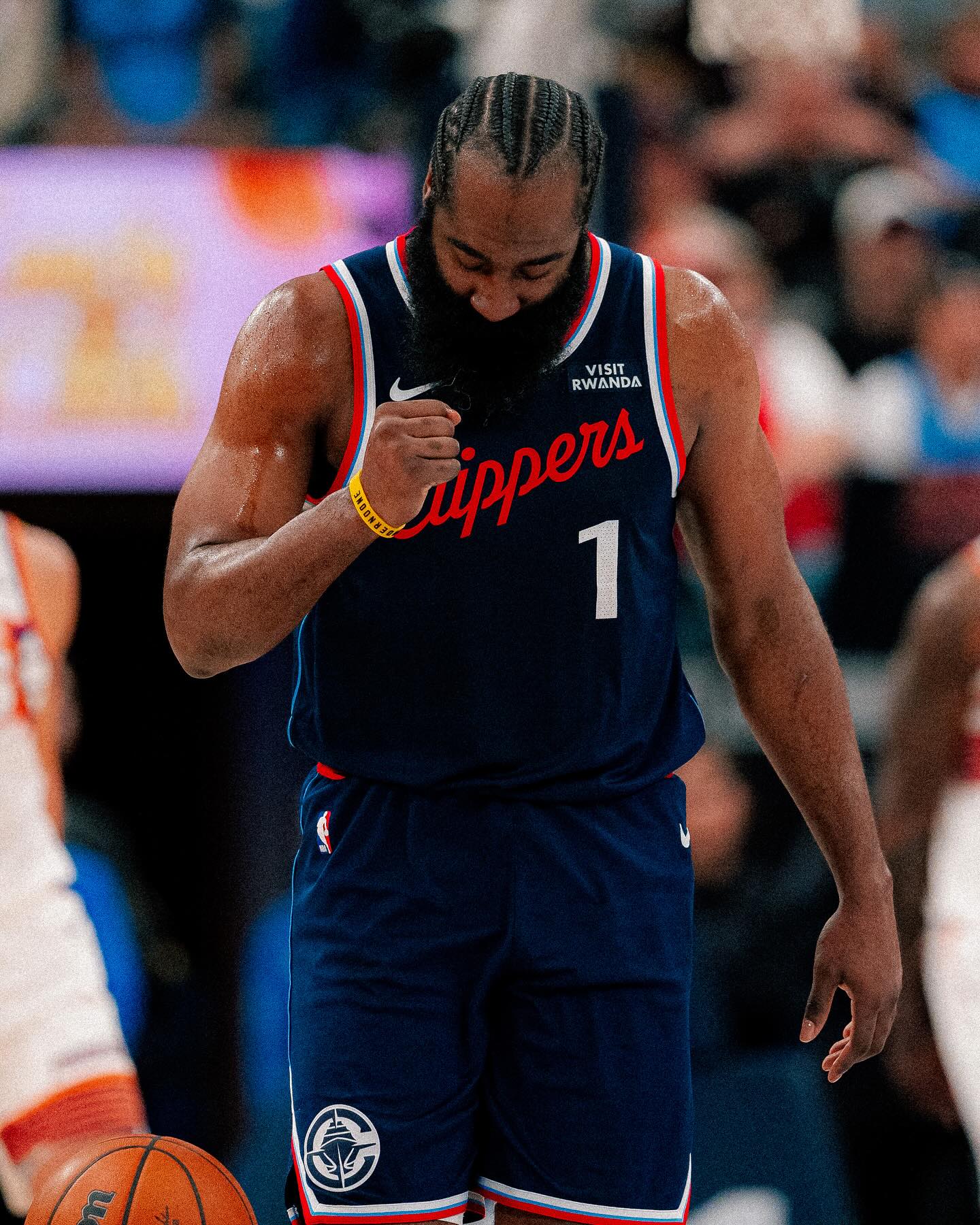 photo_2025-10-26_02-58-55 جیمز هاردن