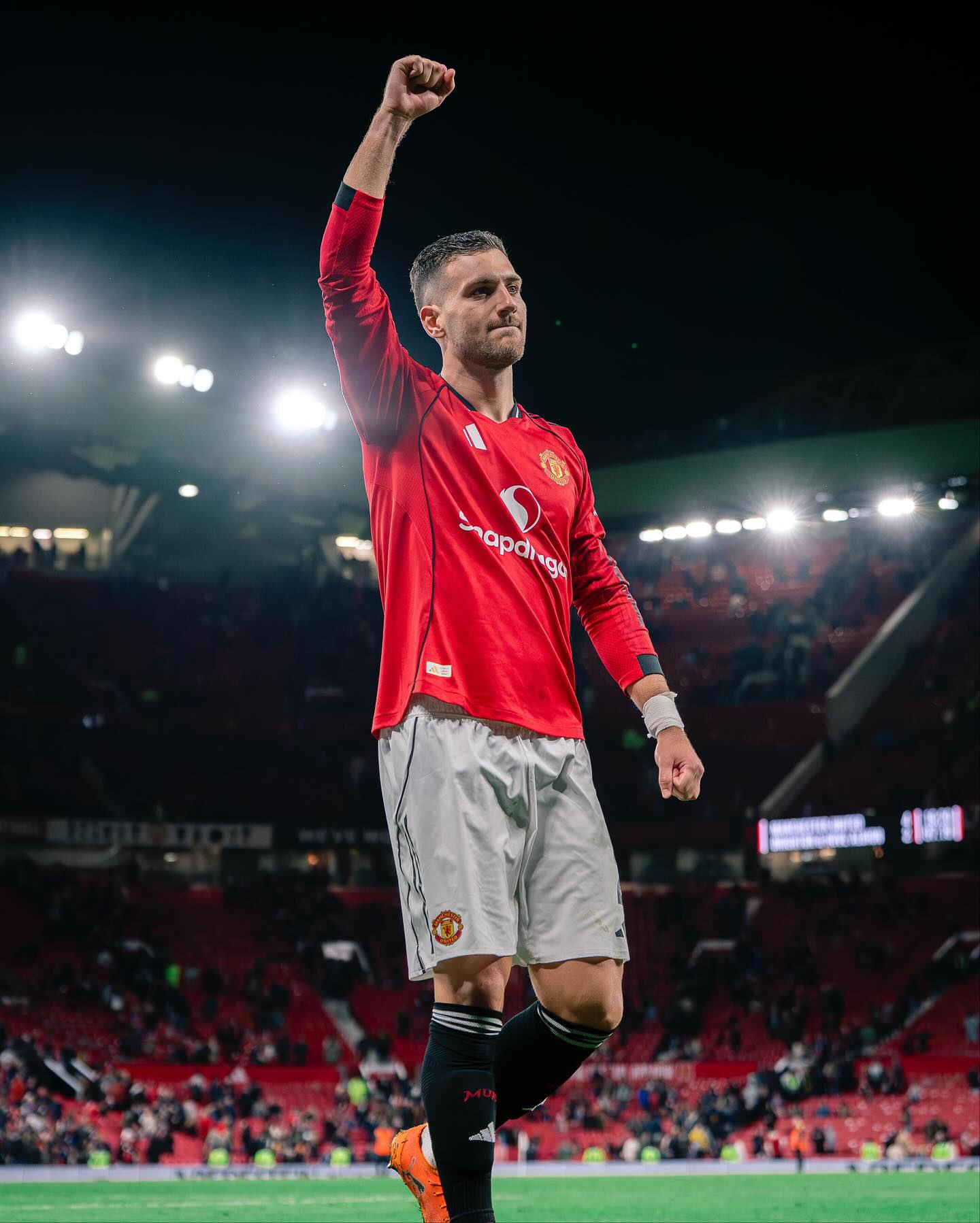 photo_2025-10-26_02-59-19 دیوگو دالو