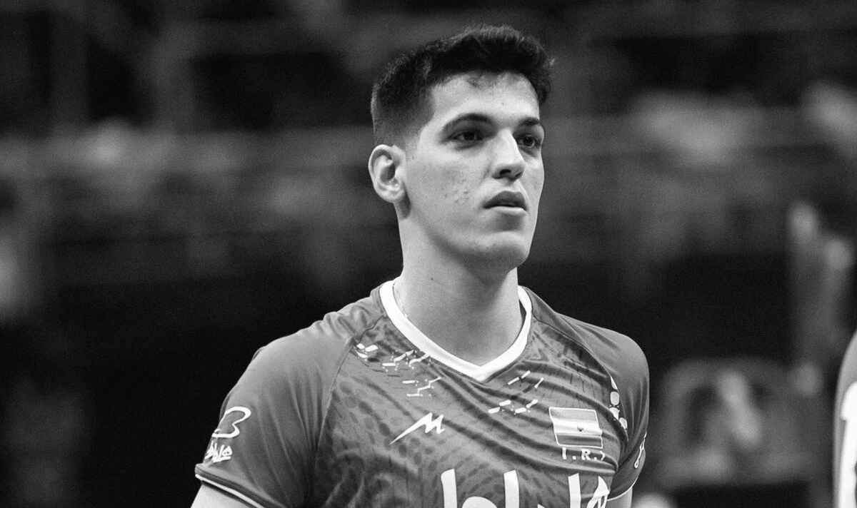 saber_kazemi_teammelli_volleyball_died-1 عکس از صابر کاظمی والیبالیست فقید ایران