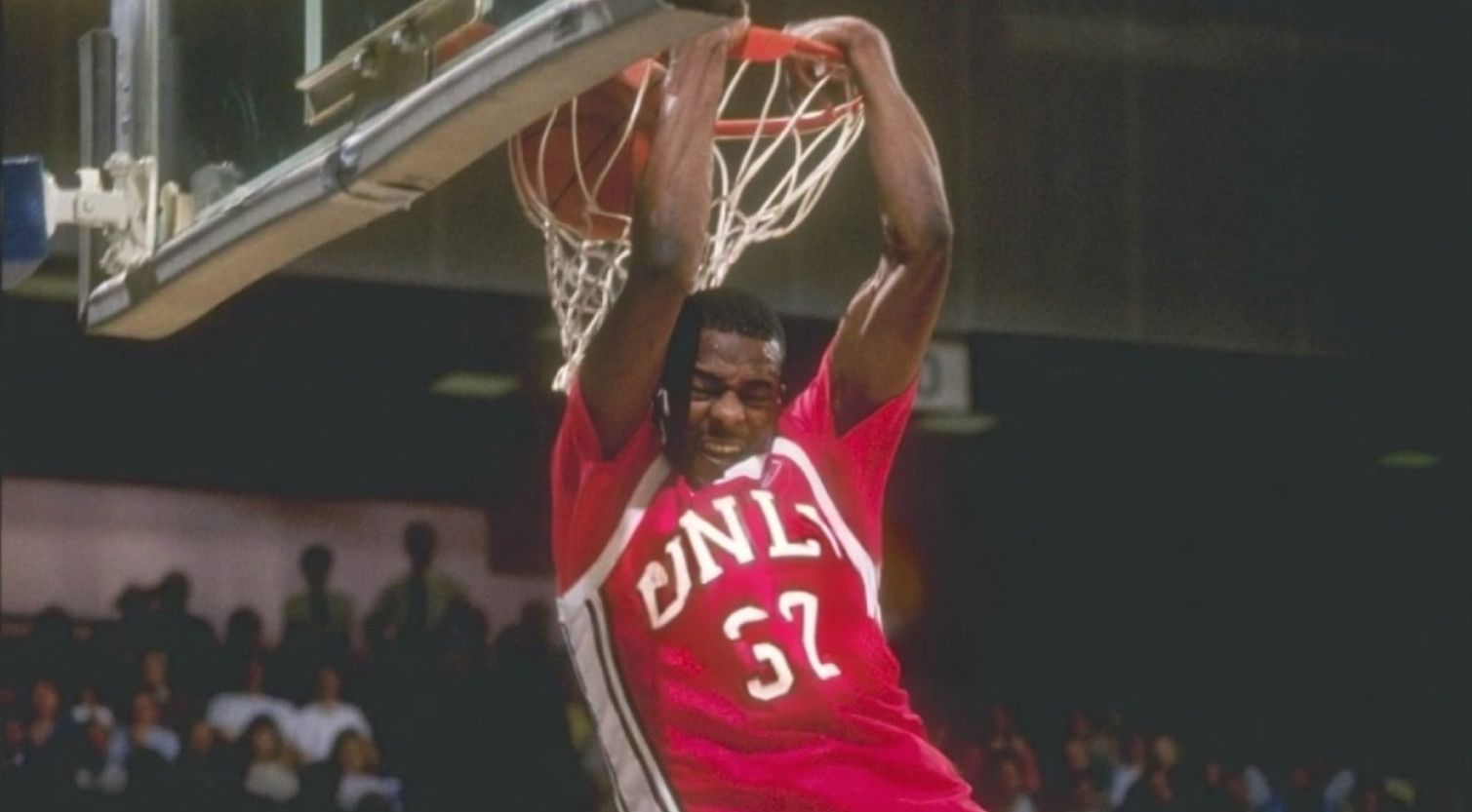 stacey_augmon_-_unlv_collegue_98327489-1 استیسی اوگمون در UNLV