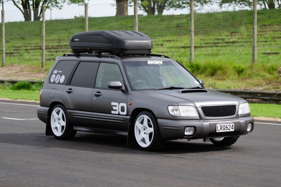 14040810062000492345360810 اتومبیلرانی فرمول یک ,