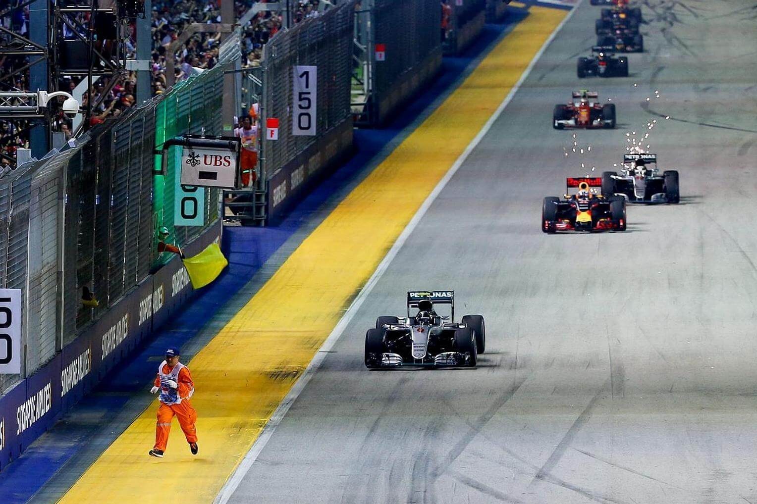 14040810091635668345372410 اتومبیلرانی فرمول یک ,