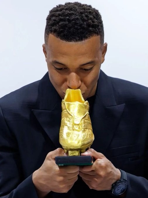 14040810094526678345377310 تیم فوتبال رئال مادرید , تیم فوتبال پاریسنژرمن , لالیگا اسپانیا , کیلیان امباپه , کریستیانو رونالدو ,