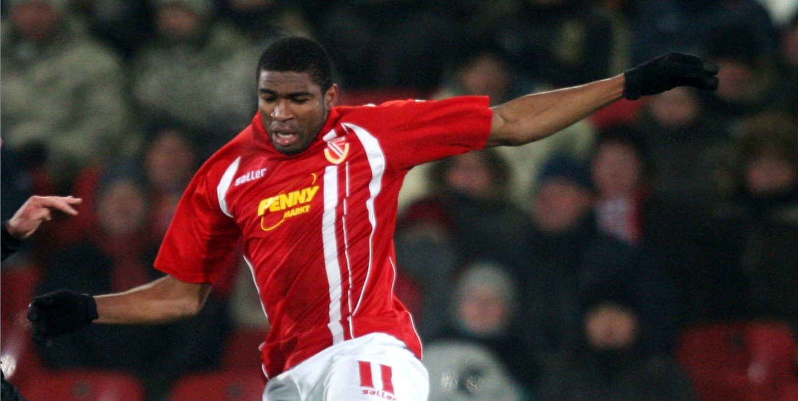 2025-11-17_011719 لئونارد کوئیکه در کوتبوس