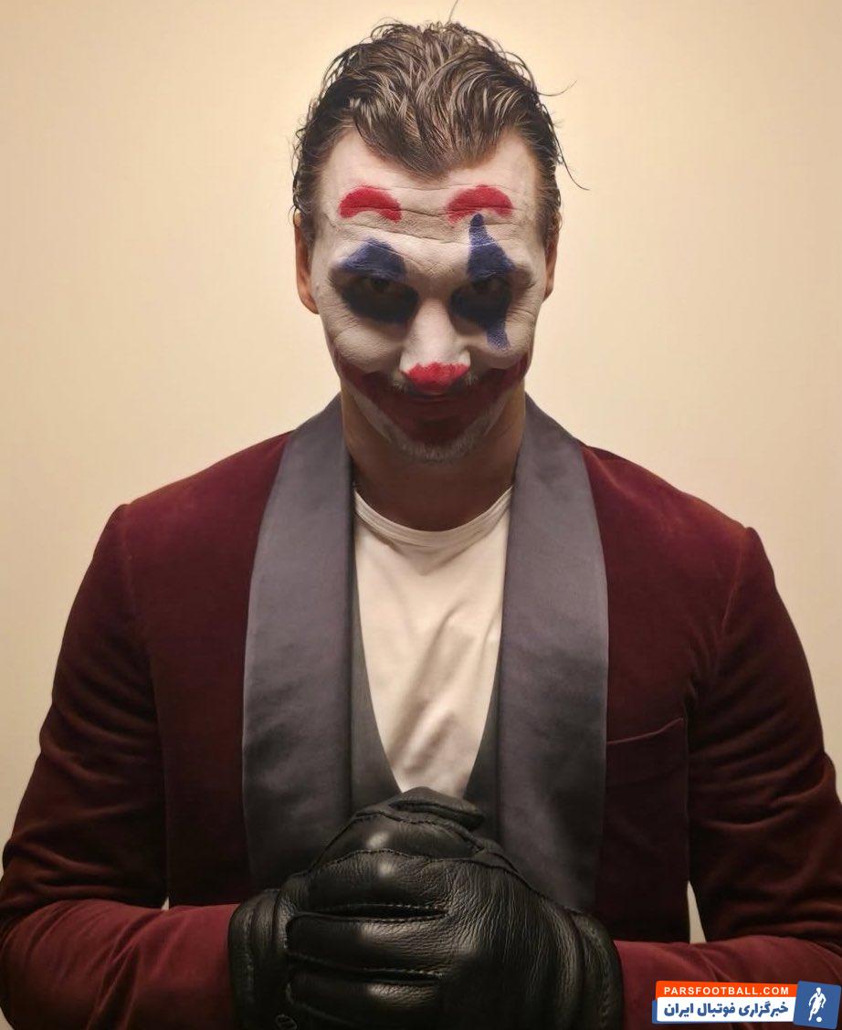 زلاتان ابراهیموویچ برای جشن هالووین جوکر شد