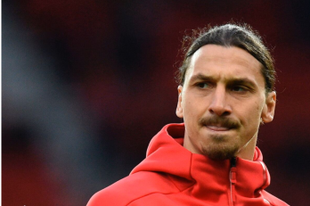 زلاتان ایبراهیموویچ هالویین را به شیوه خاص خود جشن گرفت