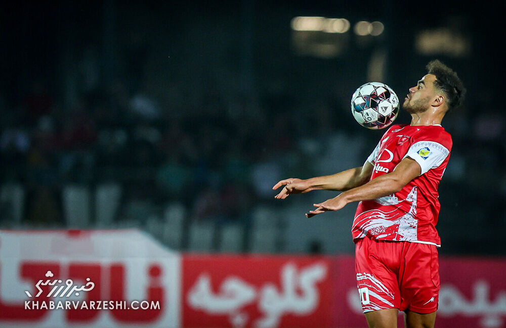 356582 اوستون اورونوف