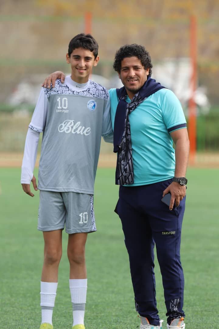 مجاهد خذیراوی و پسرش