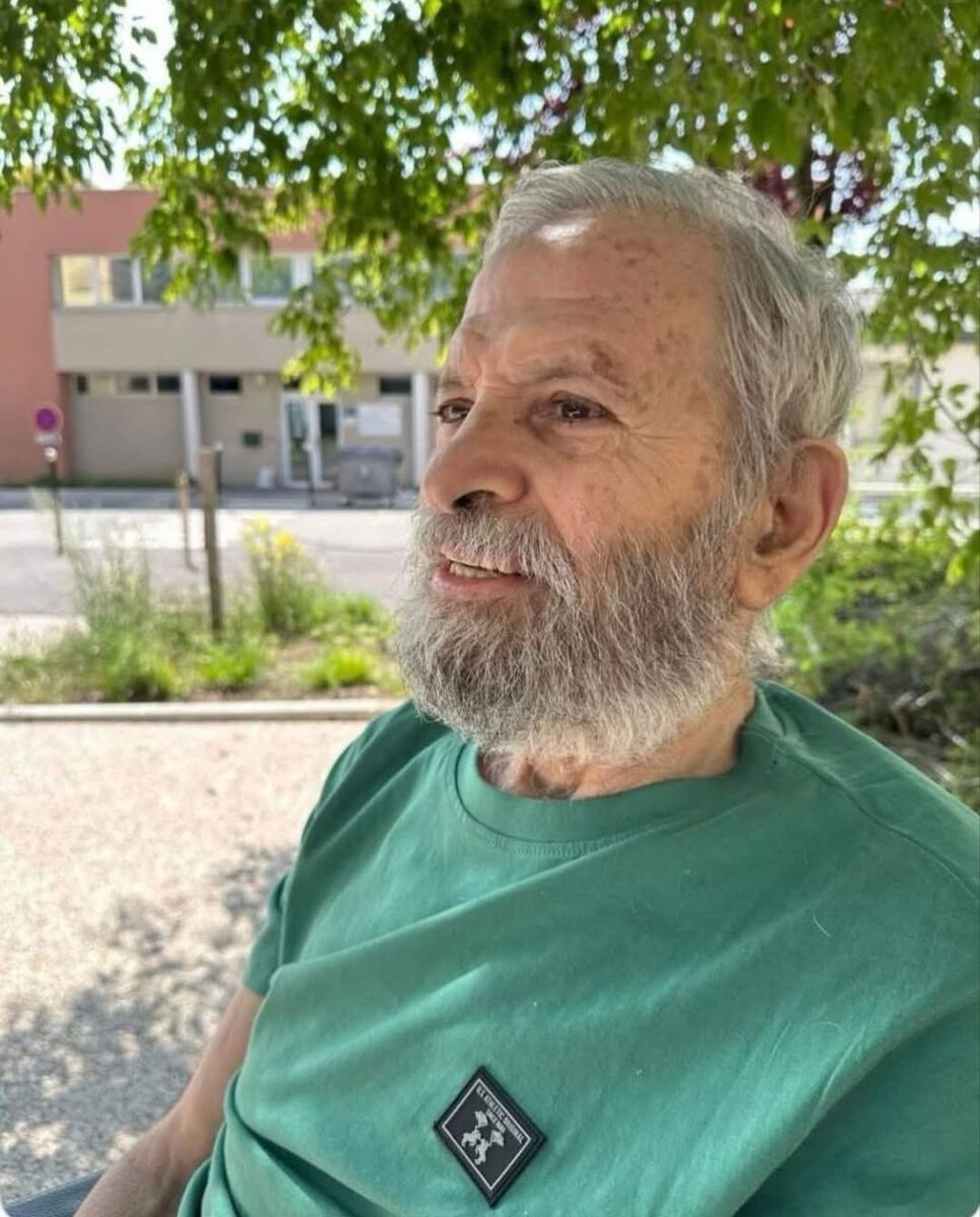 413896 پرویز قلیچ خانی