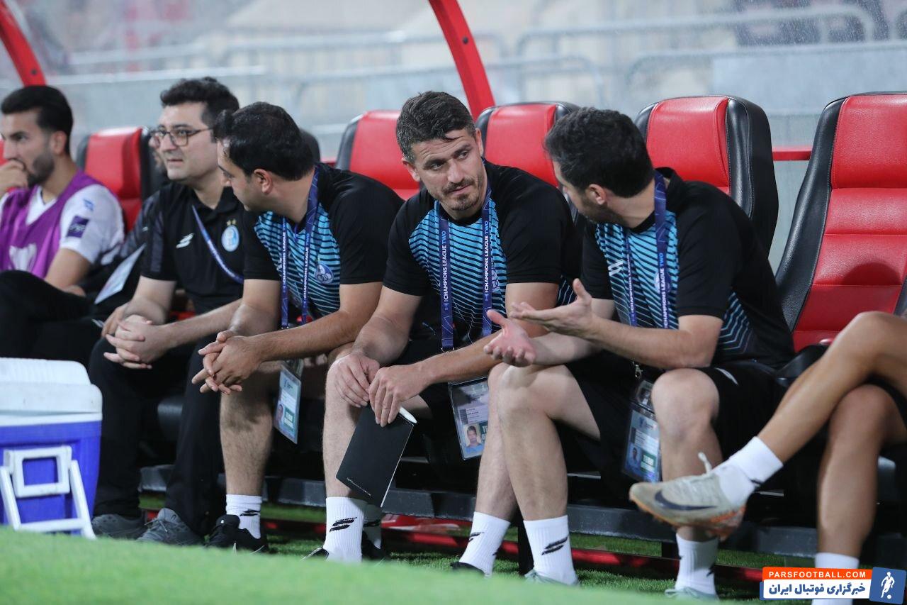 وریا غفوری سرانجام روی نیمکت استقلال در دیدار با الوحدات نشست