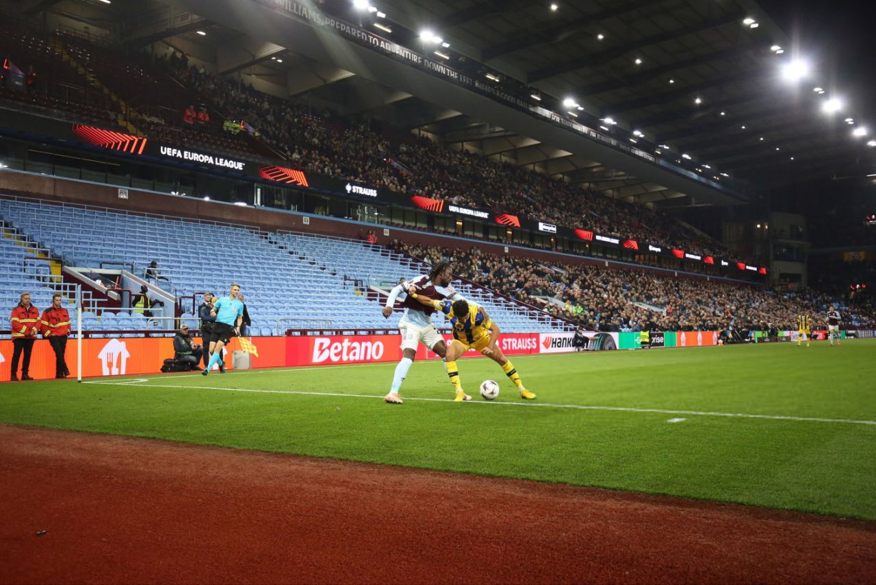 استون ویلا - مکابی تل‌آویو در لیگ اروپا