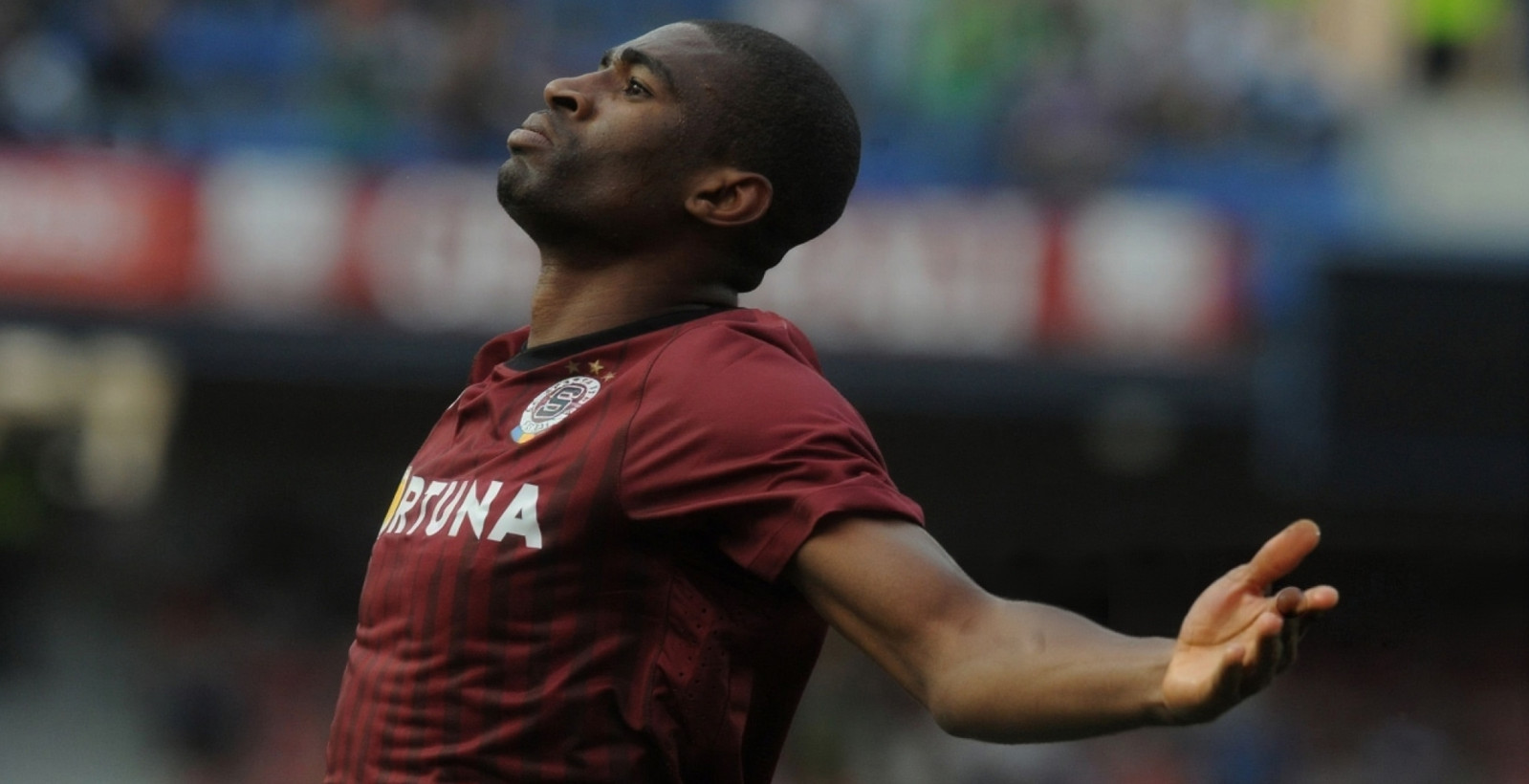 leonard_kweuke_-_sparta_prague_30093-1 لئونارد کوئیکه در اسپارتا پراگ