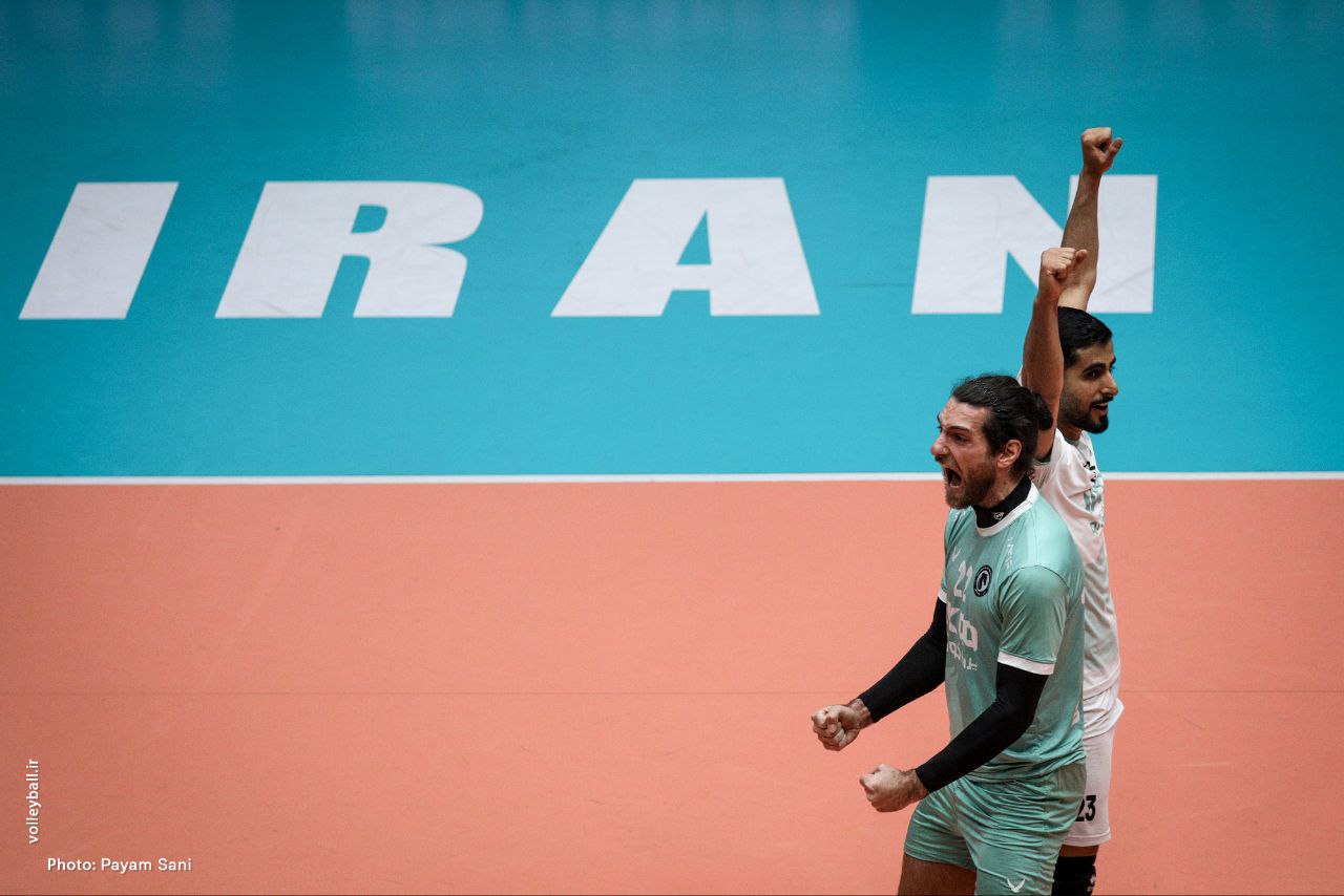 میلوش آرسنوسکی و شاهین توانا