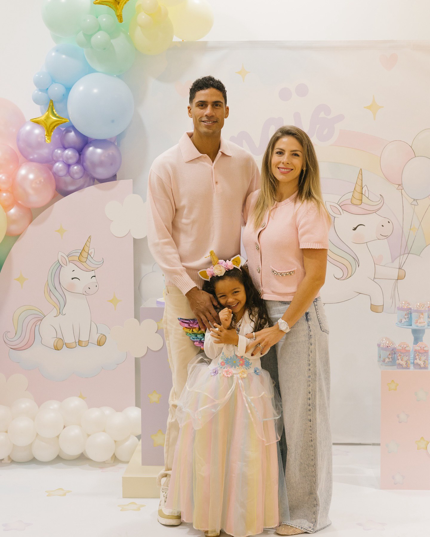 photo_2025-11-11_01-38-56 رافائل واران