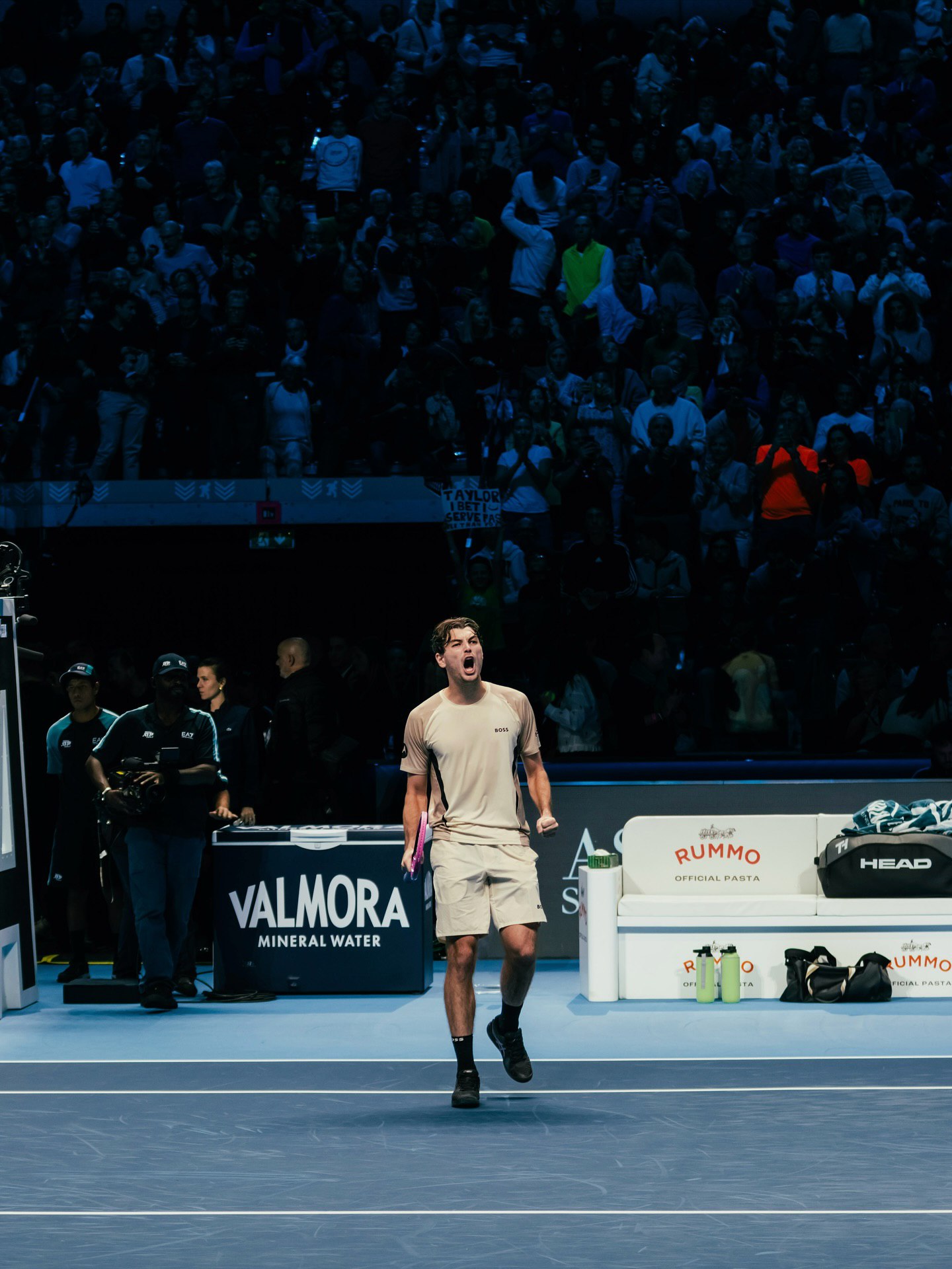 photo_2025-11-11_01-39-36 تیلور فریتز