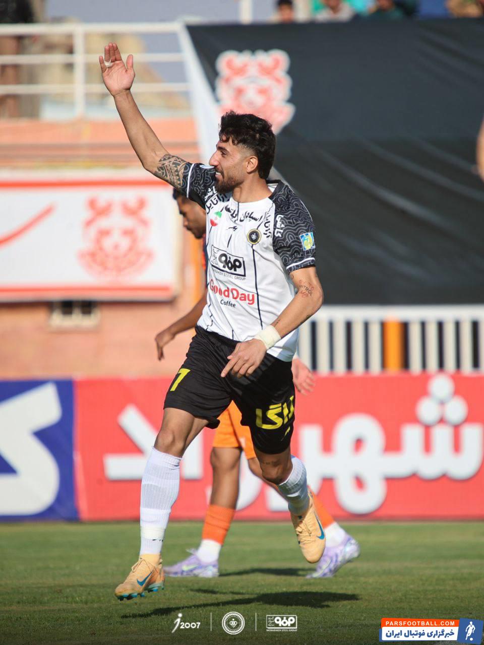 درخشش محمد عسکری در دیدار برابر مس کرمان با گلزنی