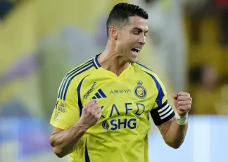 تصویری از آلانا مارتینا دختر کریستیانو رونالدو سوار بر دوچرخه صورتیاش