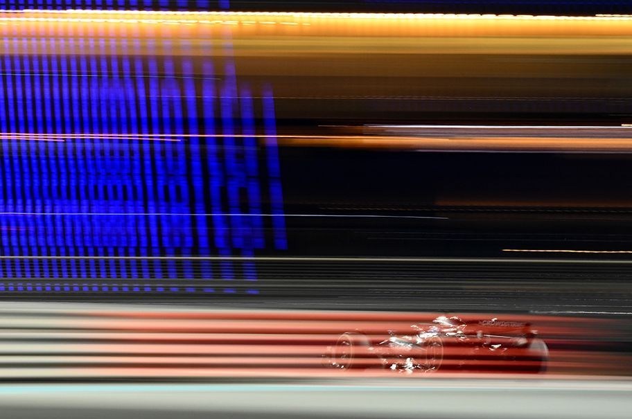 14040921144143564350182710 اتومبیلرانی فرمول یک ,