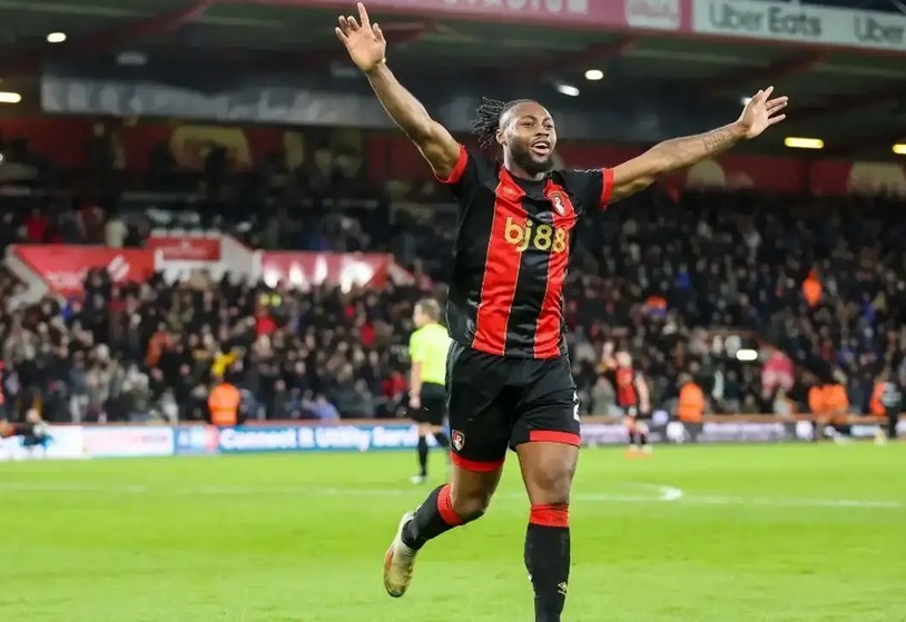 14041002140657886351275910 تیم فوتبال لیورپول انگلیس ,