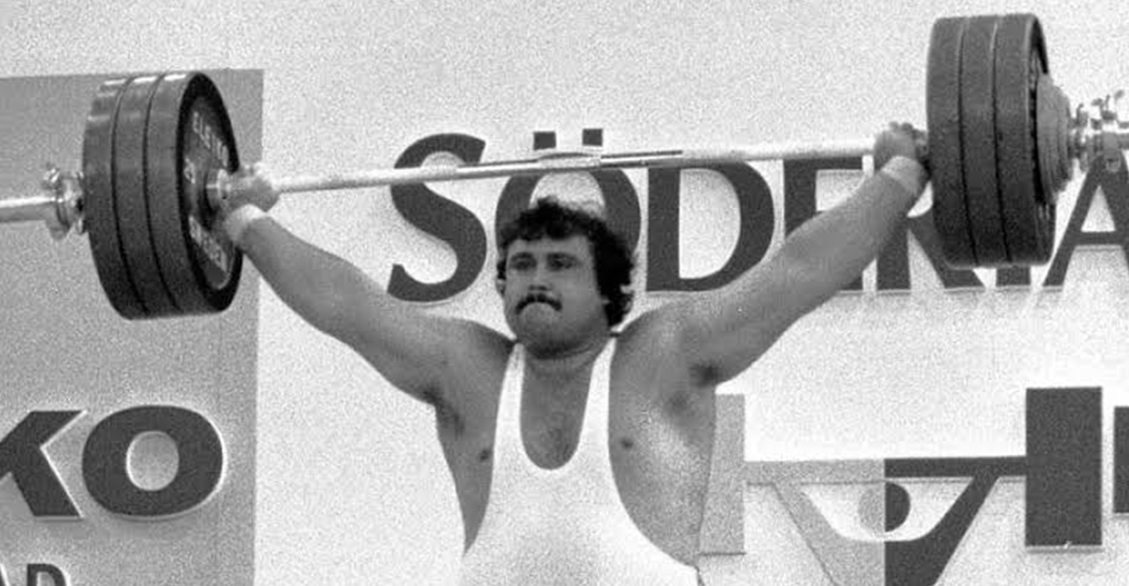 2025-12-03_010037 آنتونیو کراستف