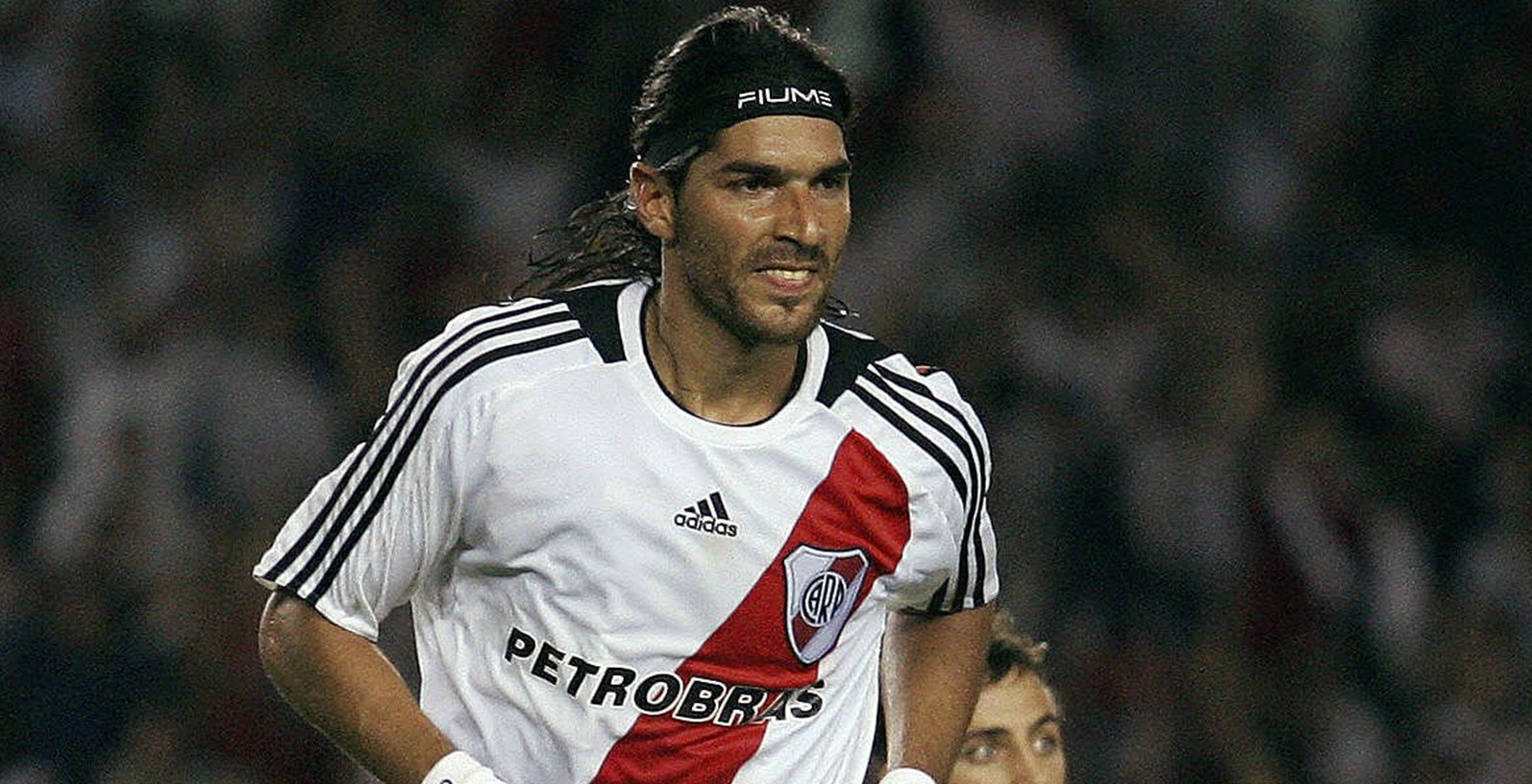 2025-12-08_050145 سباستین آبرو در ریورپلاته