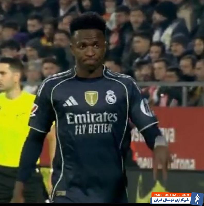 اشاره دست وینیسیوس به سقوط به دسته دو در واکنش به توهین های نژادپرستانه