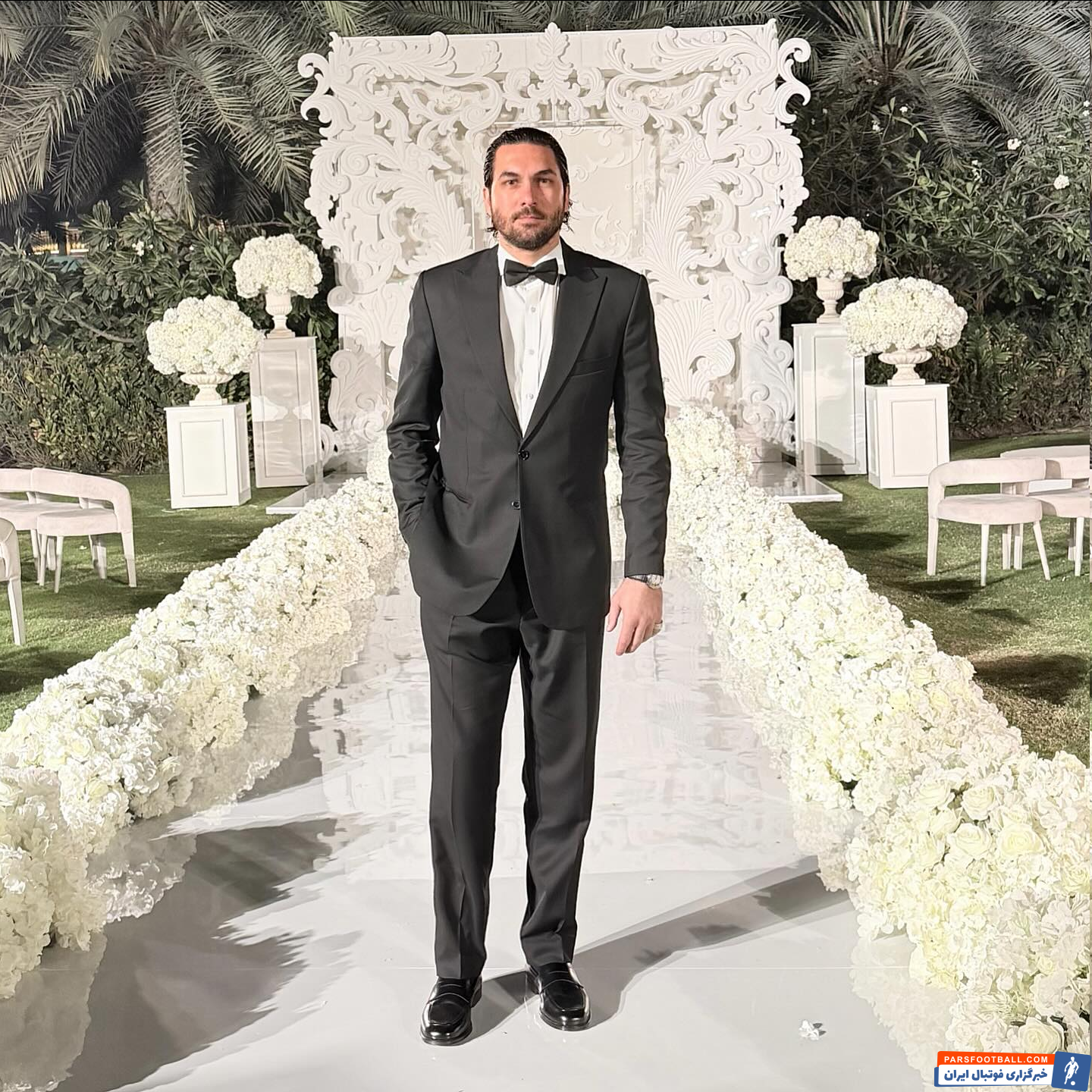 تصویر ؛ علیرضا حقیقی دروازه‌بان پیشین پرسپولیس در مراسم عروسی
