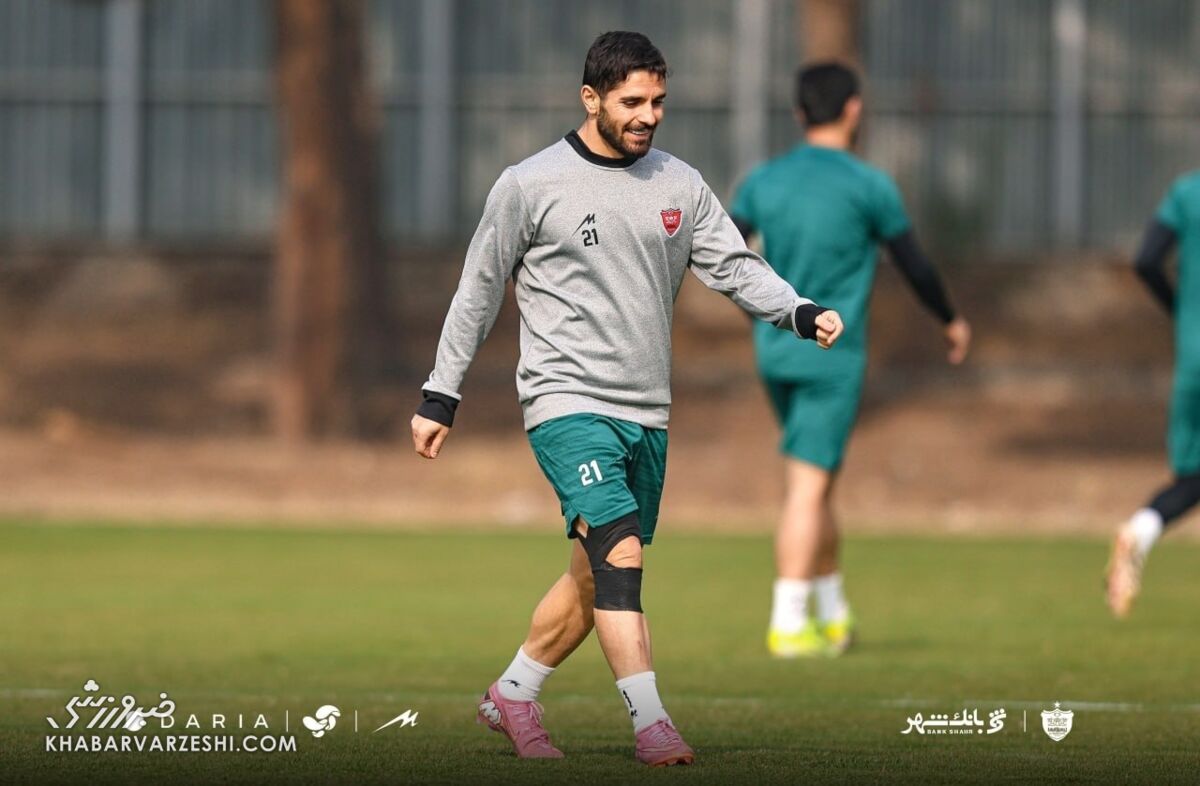 414300 ۳ ستاره کلیدی پرسپولیس به استقلال میرسند؟/ یک نفر قبل دربی جدا شد و رفت! +عکس