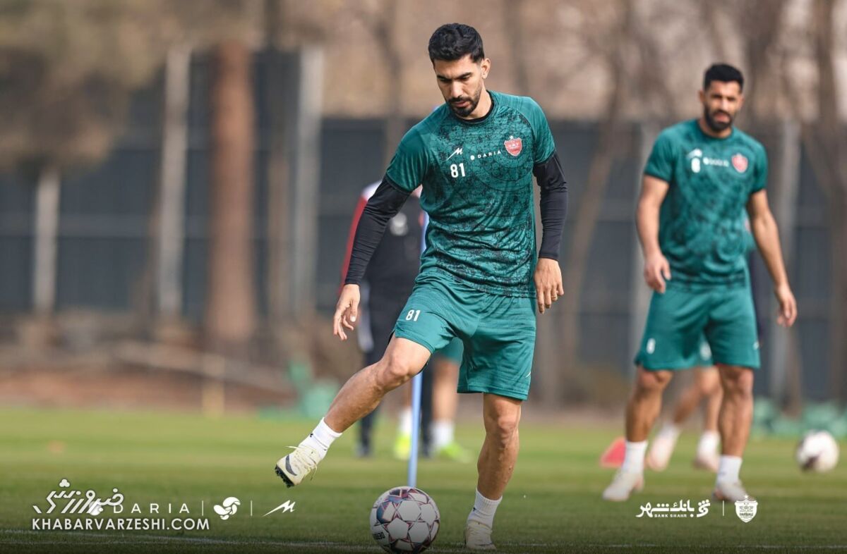 414303 ۳ ستاره کلیدی پرسپولیس به استقلال میرسند؟/ یک نفر قبل دربی جدا شد و رفت! +عکس